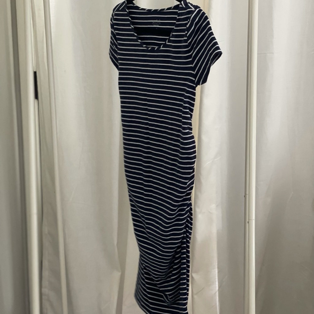 Isabel Maternity Short Sleeve Midi Dress